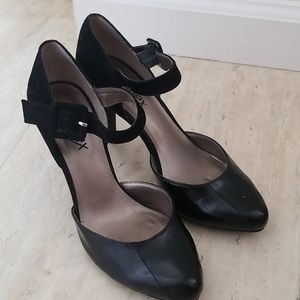 Black strap heelsand suede strap pumps